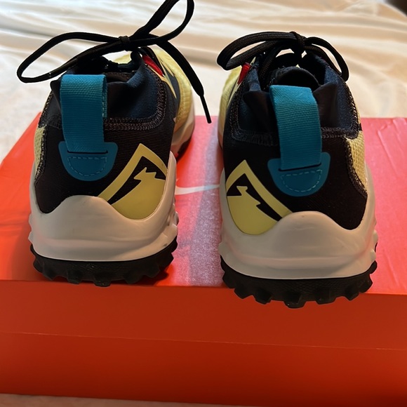 Brand new never worn Nike Women’s Wildhorse 7 size 10.5 - Picture 5 of 8